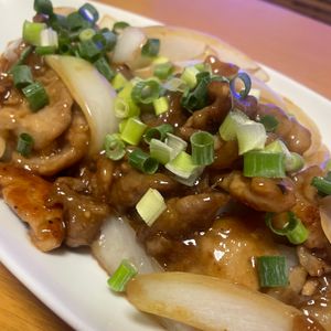 rieの作ってみた!投稿(【新玉ねぎと豚肉のさっぱりオイポン炒め】10分おかず♡)