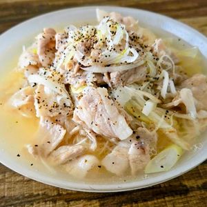 T0517Mの作ってみた!投稿(【旨だし豚ネギ塩にゅうめん】ごま油香る♬︎くたくたネギ♡)