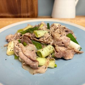 あさみんまんの作ってみた!投稿(【ねぎ塩レモンの豚肉炒め】激うま過ぎる！おかわりが止まらない)