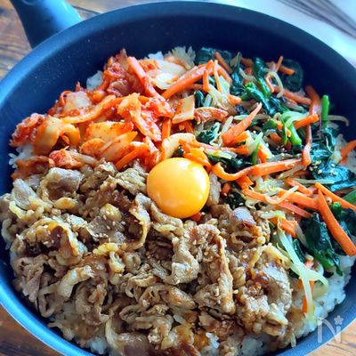 【フライパン1つで♡石焼き風ビビンバ】熱々おこげが最高！