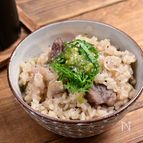 わさびでさっぱり「わさカルビーフ釜飯」
