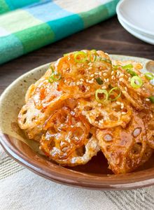 お惣菜屋さんみたいな【カリカリれんこんの旨甘がらめ】