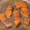 だし香る◎鮭とほうれん草の和風炒めの工程3