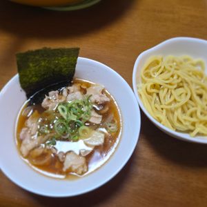 とよやんの作ってみた!投稿(【煮込み５分で激うま】スタミナニンニク醤油つけ麺)