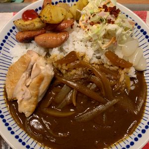 ぐ〜たら子の作ってみた!投稿(野菜が主役。華やか【ごろっと夏野菜カレー】)