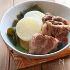 ＊柔らか豚肉と大根と昆布の塩煮＊