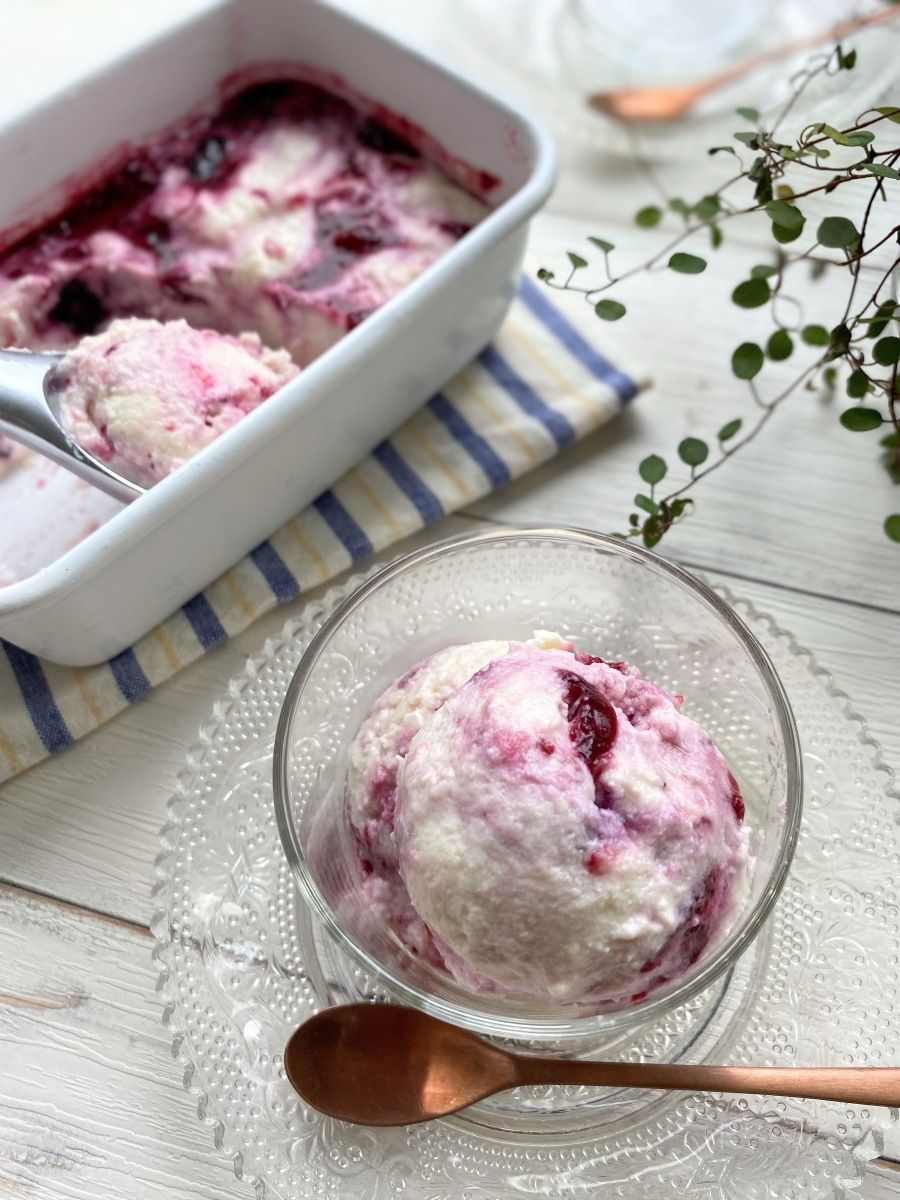 寒天でなめらか♪【マーブルベリーヨーグルトアイス】 レシピサイトNadia