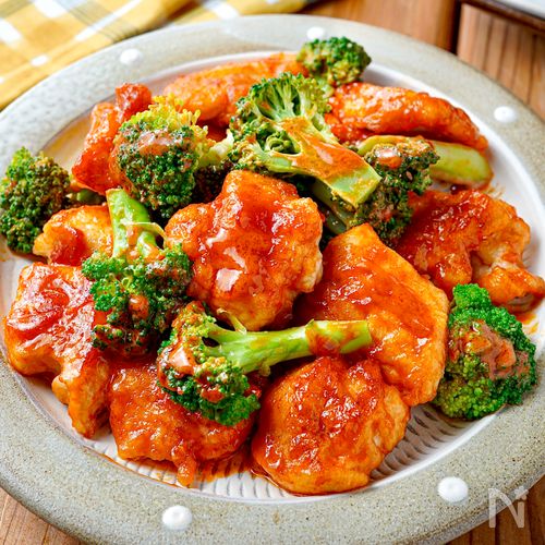 【鶏むね肉とブロッコリーのオーロラ炒め】子どもも喜ぶ✨️