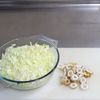 やみつき♡【春キャベツのおかか味噌マヨサラダ】レンジで簡単！の工程1