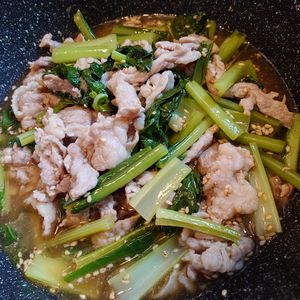 Yukkの作ってみた!投稿(小松菜と豚バラの塩しょうが蒸し【#簡単 #時短 #お弁当】)