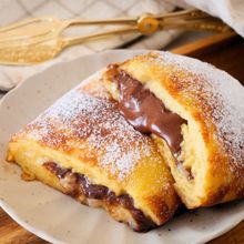 お餅でふわとろっ【餅チョコフレンチトースト】