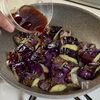 甘辛だれがじゅわっ♪【なすのしょうが焼き】の工程3