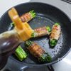 一味でピリッと「ニラの豚バラ巻きポン酢焼き」の工程4