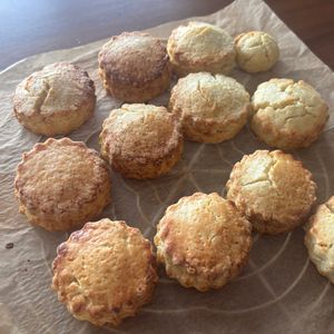 こむぎの作ってみた!投稿(ザックリでふんわり【アーモンドプードルと全粒粉のスコーン】)