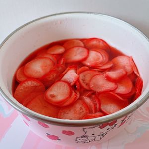 あーちゃん·͜· ♡の作ってみた!投稿(【彩りにはコレ！】ラディッシュの甘酢漬け)