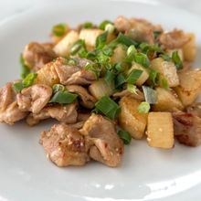 鶏肉と長芋の柚子胡椒炒め