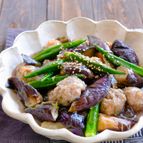 えのき鶏団子となすとオクラのとろみ餡かけ
