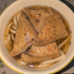 KUMIKOの作ってみた!投稿(【基本のきつねうどん】簡単!絶品!甘辛お揚げとお出汁が激うま)