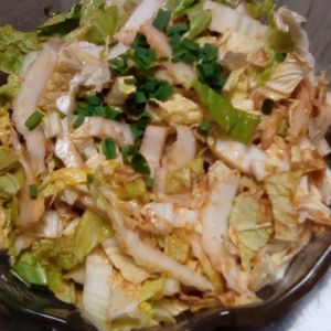 鶏皮坊主の作ってみた!投稿(生でも超絶おいしい《白菜の居酒屋風♡サラダ》)