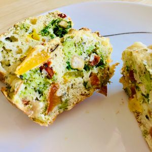 ma_miiの作ってみた!投稿(ストックがおすすめ♪ブロッコリーとミニトマトのケークサレ)