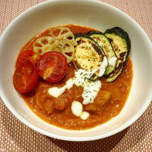 ayaの作ってみた!投稿(【焼き野菜のバターチキンカレー】簡単絶品!何度もリピしたい♡)