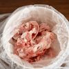 【簡単！ごまの香りが良い】豚肉とトマトの甘辛ごまだれ炒めの工程1