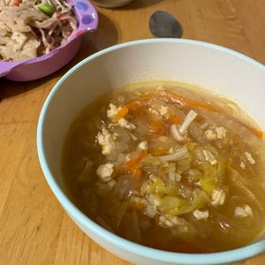 おかむーの作ってみた!投稿(【一品大満足】春雨スープ)