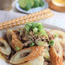 ちくわとひき肉の甘辛味噌炒め