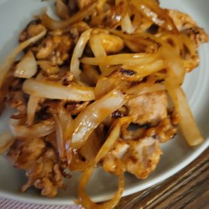 azupoの作ってみた!投稿(【豚こまポークチャップ】白米泥棒あらわれた…！)
