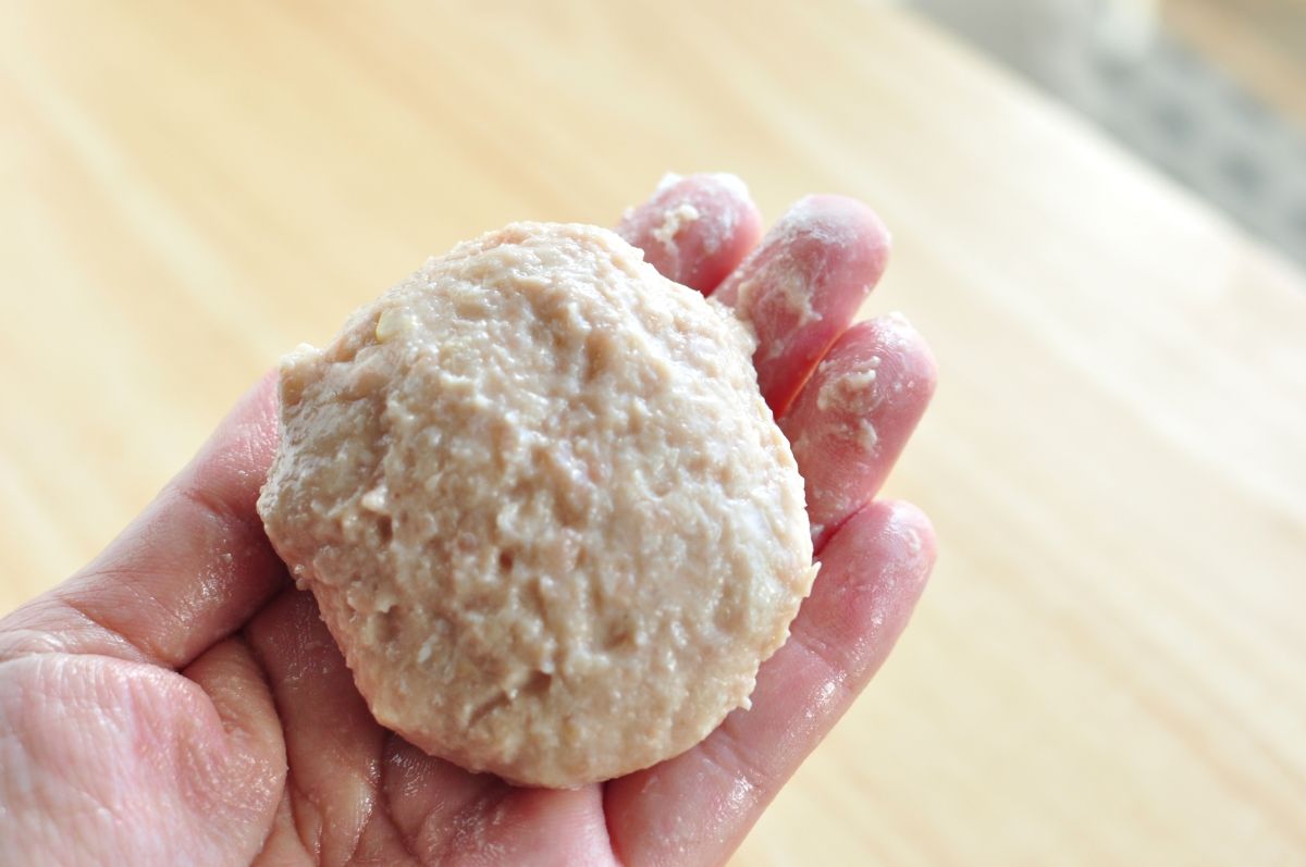 梅ダレでさっぱり！ふわシャキれんこん豆腐ハンバーグ | レシピサイトNadia