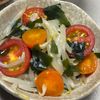 みーこの作ってみた!投稿(野菜のお助けマン♡もやしとミニトマトとワカメの和風サラダ)