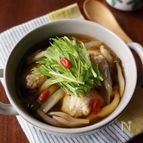 身体ポカポカ♡鶏団子ときのこの中華スープ