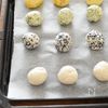 丸めて焼くだけ！米粉のカラフルポンデケージョ風の工程2