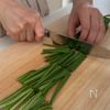 【にらたま中華スープ】ヘルシーなのにボリューム満点！の工程1