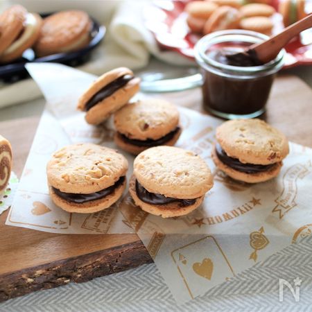 濃厚チョコクリームのアーモンドクッキー By 石倉かおり レシピサイト Nadia ナディア プロの料理家のおいしいレシピ