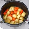 和食の王道!基本の肉じゃが♩昔ながらのシンプルで優しいお味の工程3
