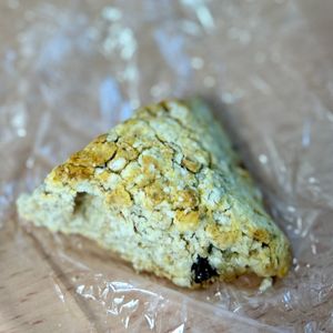りりの作ってみた!投稿(簡単！ザクホロ豆乳米粉スコーン【卵、小麦粉、牛乳不使用】)