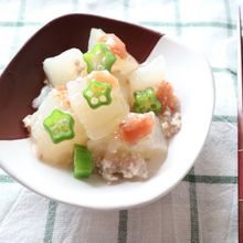 とろ～り冬瓜とおくらの梅煮