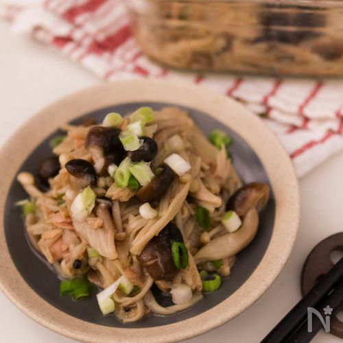 【レンチン3分】調味料1つで牡蠣だし香るきのこのツナ和え
