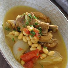 スペアリブと大豆の煮込み