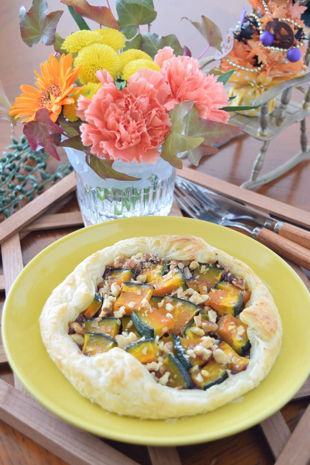 かぼちゃとあずきとくるみの型なしパイ | レシピサイトNadia