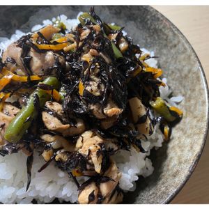 812168の作ってみた!投稿(10分で完成！【鶏ひじき丼】)