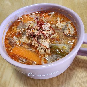 ナムディの作ってみた!投稿(【ひき肉とキムチのまろやか豆乳スープ】温活♪白だしでコク旨！)