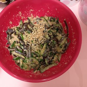 milkの作ってみた!投稿(［きゅうりときくらげのごまポン酢和え］食べて痩せる！腸活にも)