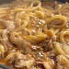 【フライパンひとつで】しみしみ豚すき焼きうどんの工程3