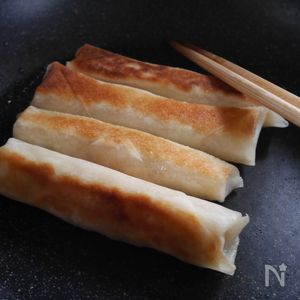 少ない油でもサクサク！じゃがもち春巻き | レシピサイトNadia
