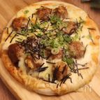 【業務スーパー】肉だんごの照り焼きピザ