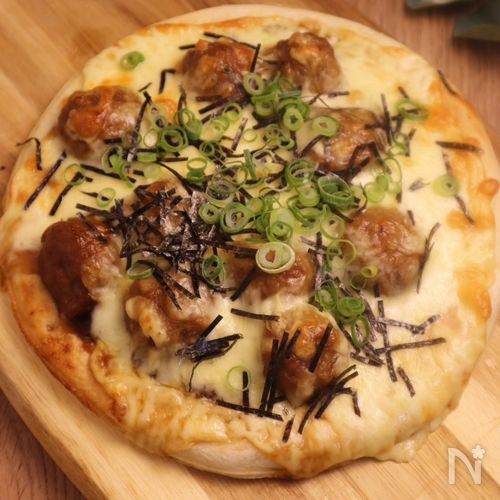 【業務スーパー】肉だんごの照り焼きピザ