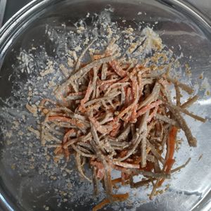 KUMIKOの作ってみた!投稿(レンジで簡単☆ごぼうサラダ。)