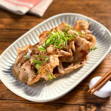 １０分で作れる豚のネギ塩炒め